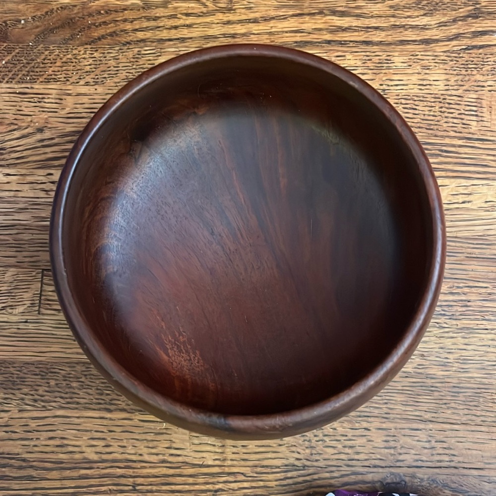 Solid wood vintage bowl signed piece Woodstock Feb 1968 New Brunswick la fayette